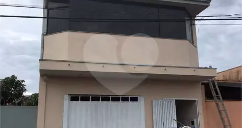 Sobrado à venda com 3 quartos, sendo 1 suíte,  em loteamento municipal são carlos 4, são carlos - sp