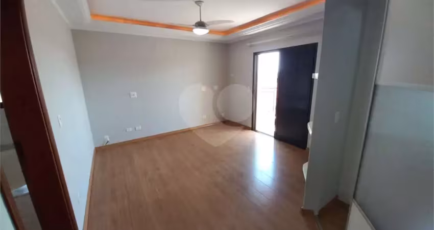 Duplex no Edifício Acapulco.