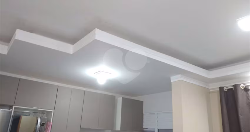 Lindo apartamento  no Bosque dos Ipês .