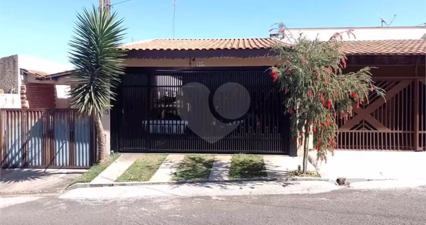 Casa à venda com 2 quartos em jardim social belvedere, são carlos - sp