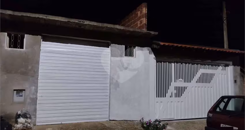 Casa à venda com 2 quartos em residencial deputado josé zavaglia, são carlos - sp