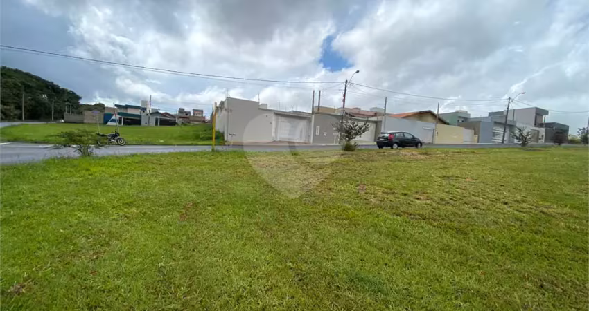 Terreno à venda na Rua Antonio Antonioli, 1000, Jardim Santa Júlia, São Carlos