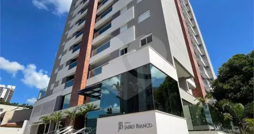 Apartamento à venda com 3 quartos, sendo 1 suíte,  no condomínio jairo bianco, são carlos - sp