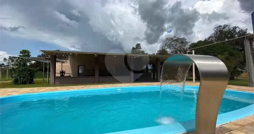 Chácara à venda com 3 quartos, sendo 2 suítes,  em parque vale do uirapuru, são carlos - sp