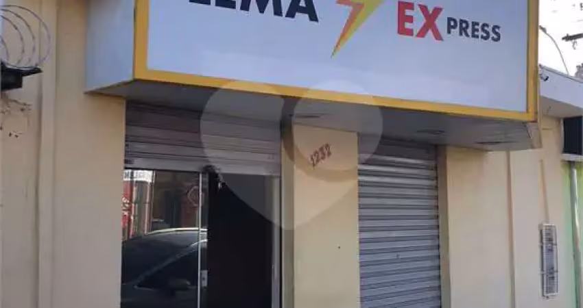 Casa comercial para alugar na Rua Cesar Dacorso Filho, 1232, Vila Carmem, São Carlos