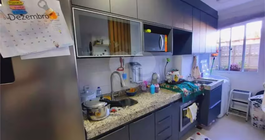 Apartamento térreo  no Residencial Sineu