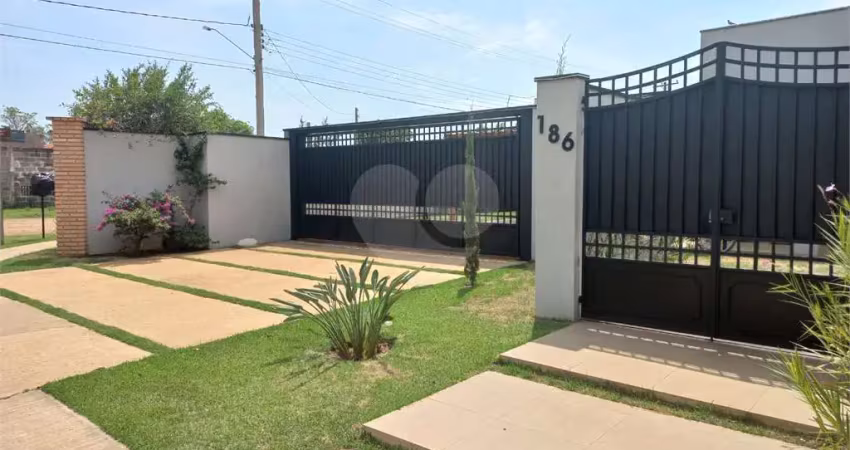 Chácara / sítio com 3 quartos à venda na Passeio das Gaivotas, 186, Quinta dos Buritis, São Carlos