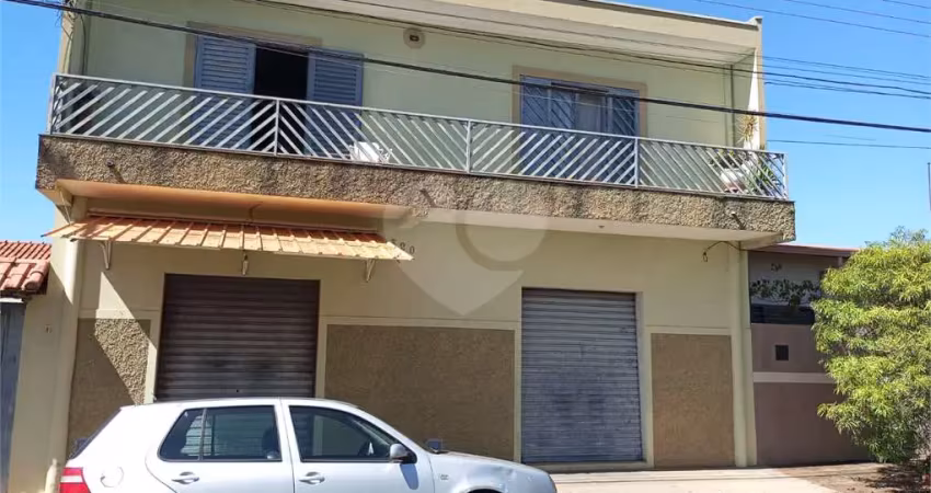 Casa à venda com 2 quartos em parque residencial maria stella faga, são carlos - sp