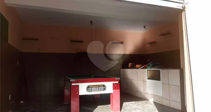 Casa à venda com 3 quartos, sendo 1 suíte,  em parque residencial maria stella faga, são carlos - sp