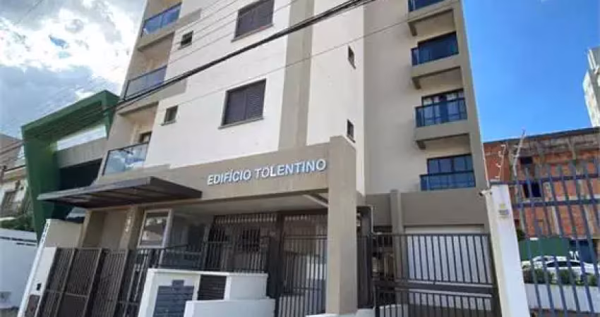 Apartamento para venda no Edifício Tolentino.