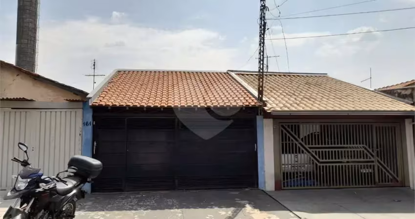 Casa com 2 quartos à venda na Rua Antônio Gigliote, 161, Jardim Tangará, São Carlos