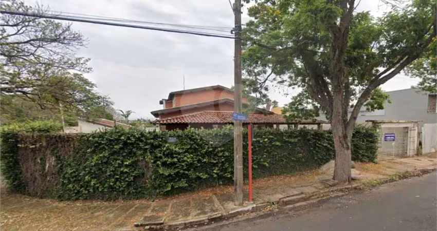 Sobrado à venda com 5 quartos, sendo 1 suíte,  em jardim cardinalli, são carlos - sp