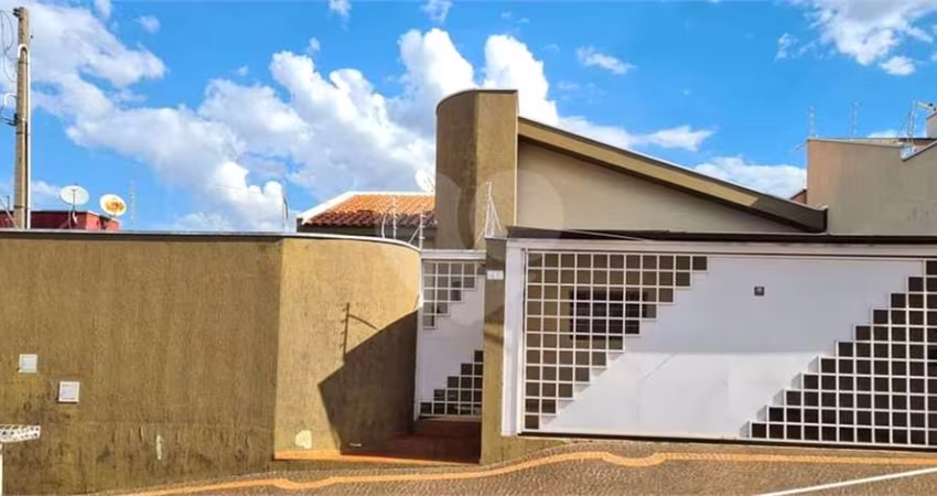 Casa a venda em Descalvado