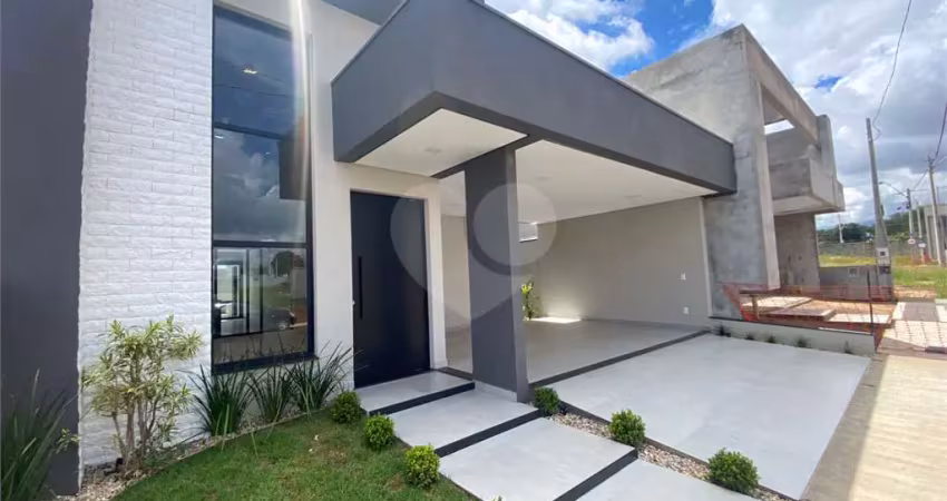 Casa à venda no Residencial Villeneuve - São Carlos/SP