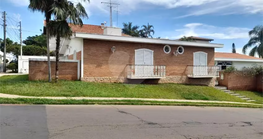 Casa à venda com 3 quartos, sendo 2 suítes,  em parque santa mônica, são carlos - sp