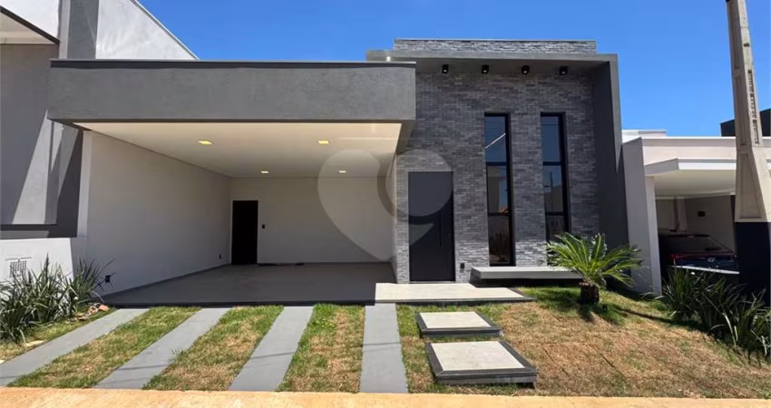 Linda casa a venda no condomínio Villeneuve