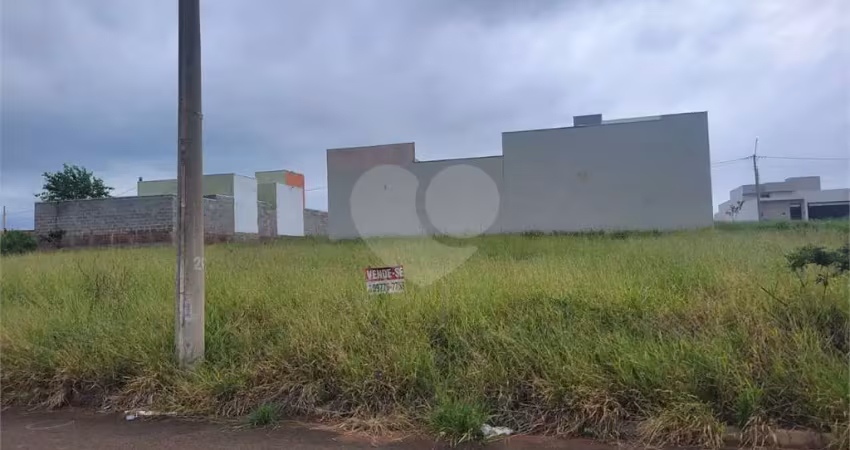 Terreno à venda na Rua João Guastaldi, 203, Jardim Letícia, São Carlos