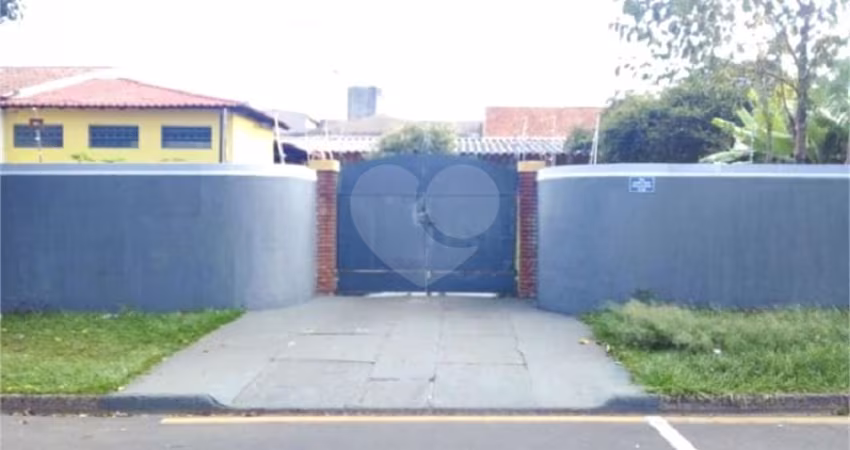 Casa-São Carlos-Parque Santa Felícia Jardim | Ref.: REO1086224