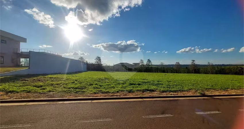 Terreno à venda na Avenida Conceição Vono Toledo Piza Fernandes, Água Vermelha, São Carlos