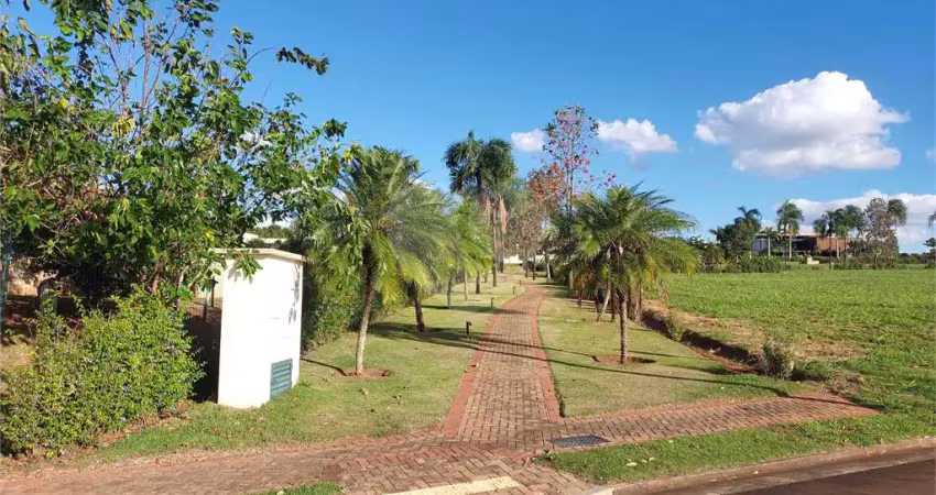 Terreno à venda na Avenida Conceição Vono Toledo Piza Fernandes, Água Vermelha, São Carlos