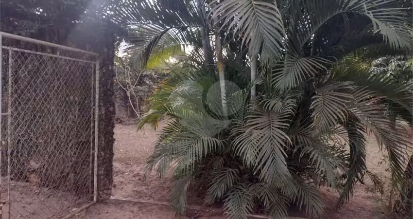 Chácara à venda com 4 quartos, sendo 1 suíte,  em chácara leila, são carlos - sp