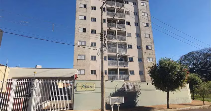 Apartamento à venda com 2 quartos, sendo 1 suíte,  no condomínio residencial beija-flor, são carlos - sp