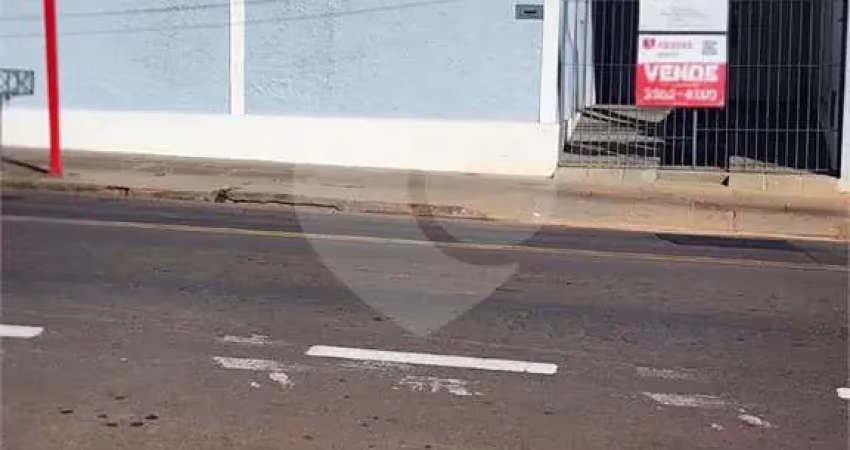 Casa à venda ou para alugar com 3 quartos, sendo 1 suíte,  em cidade jardim, são carlos - sp