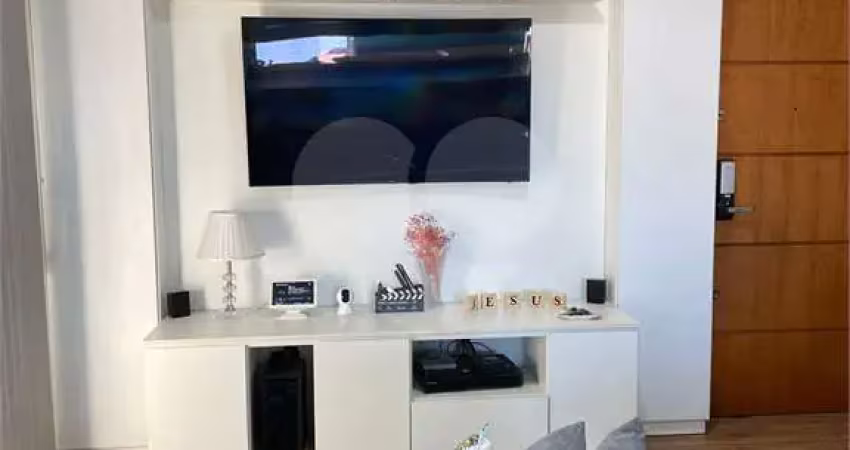 Apartamento à venda com 2 quartos, sendo 1 suíte,  no condomínio edifício pajuçara, são carlos - sp