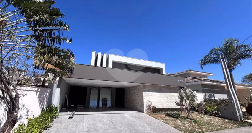 Casa  à venda com 3 quartos, sendo 3 suítes,  no condomínio damha i, são carlos - sp