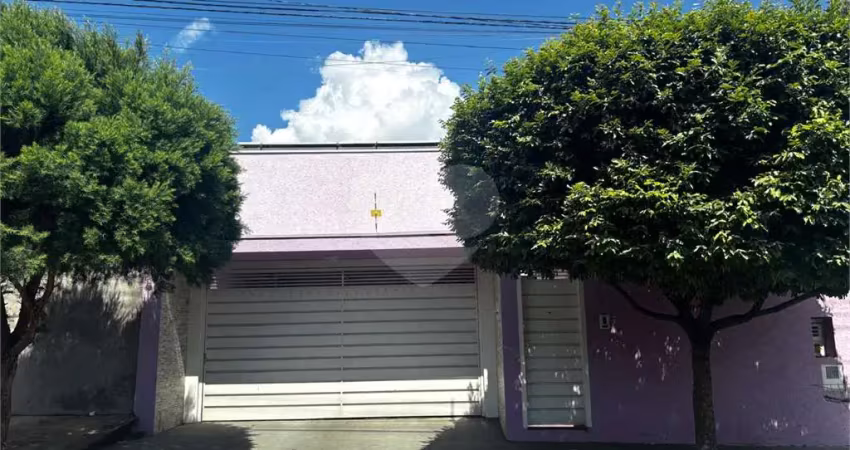 Casa à venda com 3 quartos, sendo 1 suíte,  em residencial itamarati, são carlos - sp