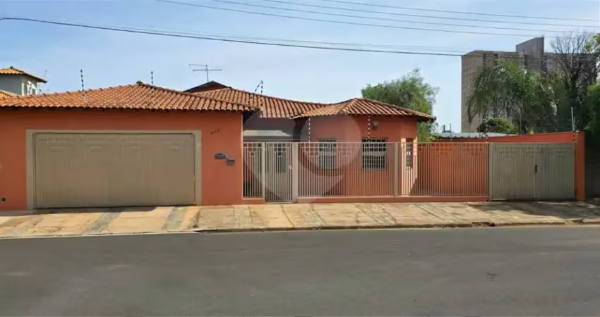 Casa à venda com 3 quartos, sendo 2 suítes,  em parque fehr, são carlos - sp