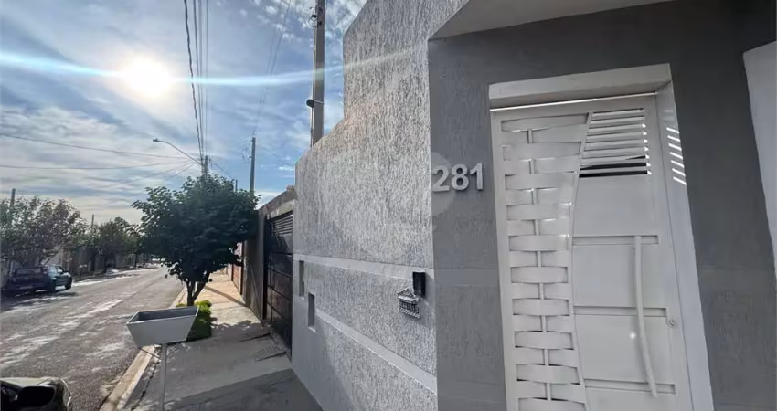 Casa à venda com 2 quartos em jardim das palmeiras ii, ibaté - sp