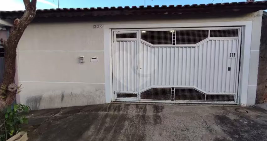 Casa à venda com 2 quartos, sendo 1 suíte,  em residencial américo alves margarido, são carlos - sp