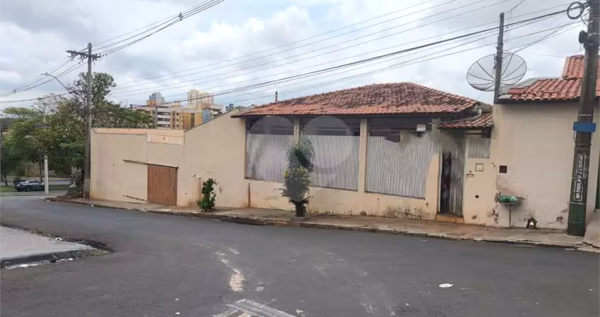 Casa à venda com 3 quartos, sendo 1 suíte,  em jardim paulista, são carlos - sp
