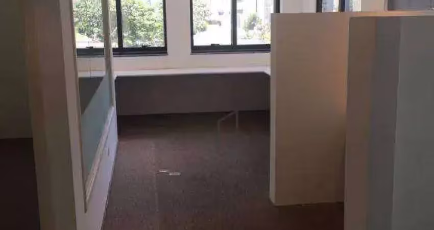 Oportunidade em moema – sala comercial à venda por r$ 550.000