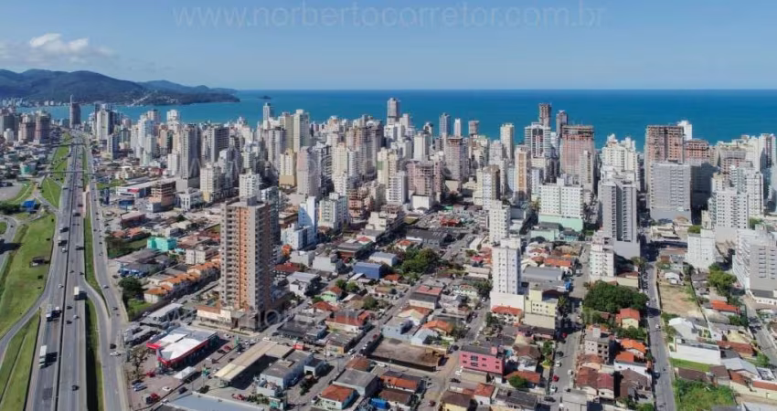 APARTAMENTO A VENDA EM MEIA PRAIA | 2 SUÍTES