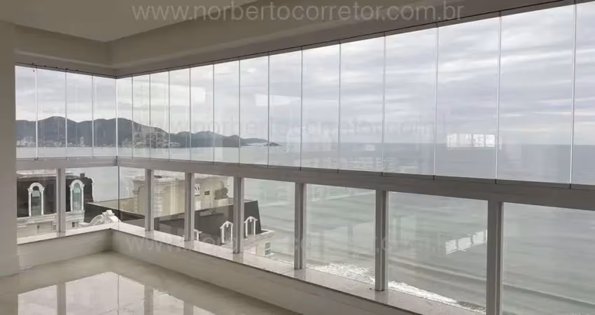 Apartamento à venda na Avenida Nereu Ramos, 3730, Meia Praia, Itapema