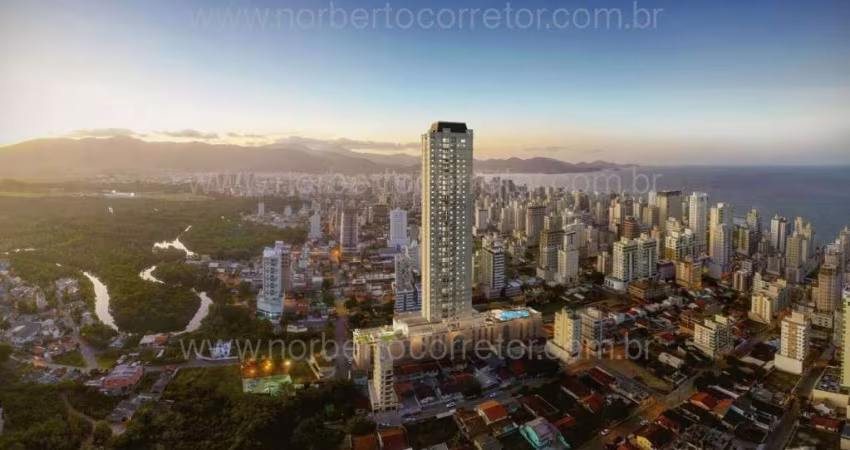 APARTAMENTO A VENDA EM MEIA PRAIA | 3 SUÍTES