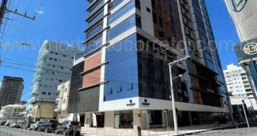 Apartamento à venda na Avenida Senador Atílio Fontana, 933, Balneário Perequê, Porto Belo