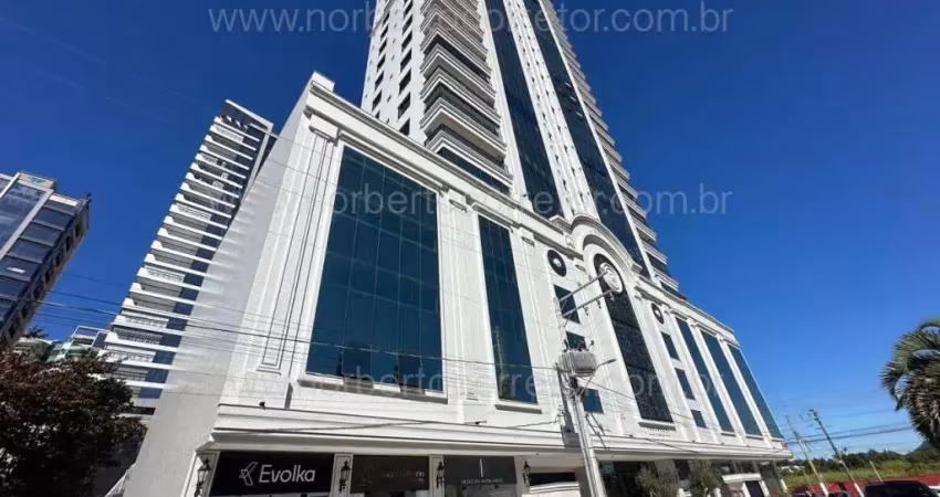 Apartamento à venda na Avenida Nereu Ramos, 5699, Meia Praia, Itapema