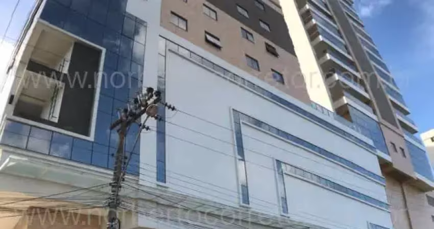 Apartamento à venda na Rua 307, 25, Meia Praia, Itapema