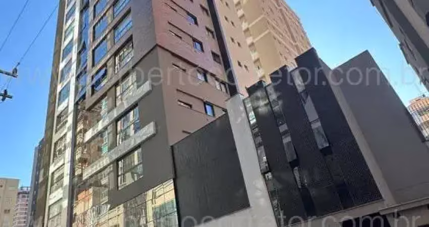 Apartamento à venda na Rua 286, 388, Meia Praia, Itapema