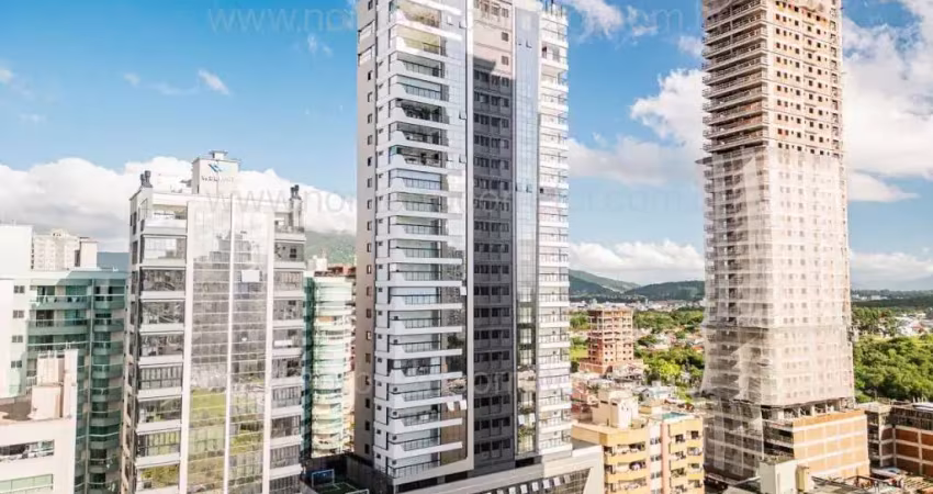 Apartamento à venda na Rua 315, 299, Meia Praia, Itapema