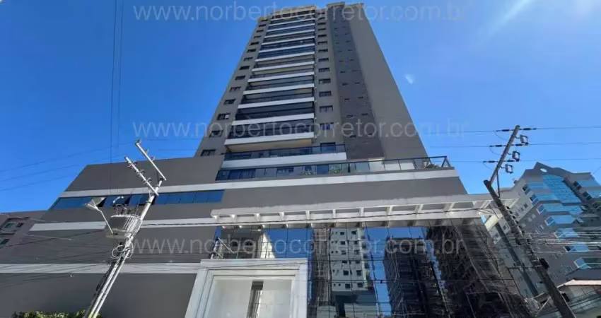 Apartamento à venda na 3ª Avenida, 520, Meia Praia, Itapema