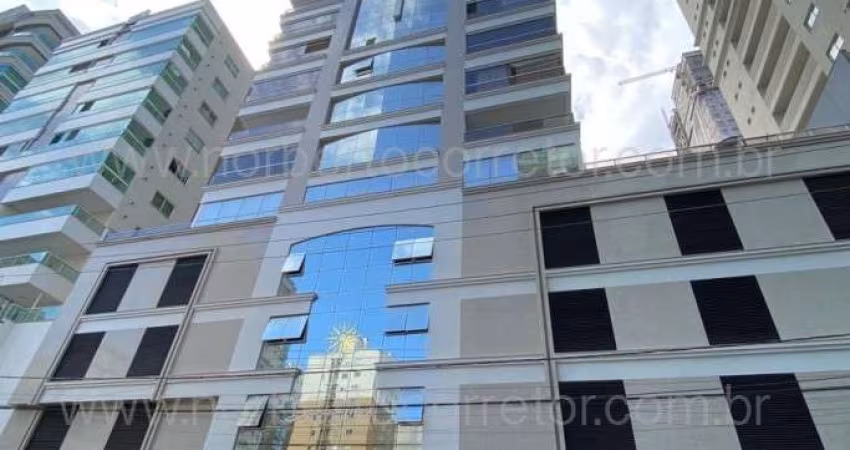 Apartamento 3 suítes, Meia Praia, Itapema SC