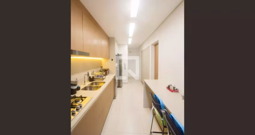 Rua Michigan, 470 • Brooklin