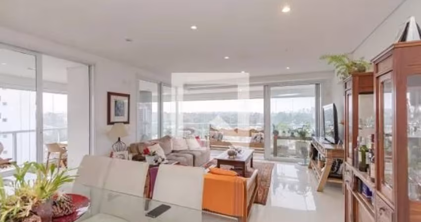 Apartamento no 9º andar com 3 dormitórios e 3 garagens