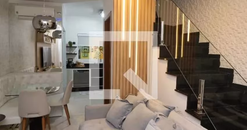 Casa de condomínio à venda com 76m², 2 quartos e 1 vaga