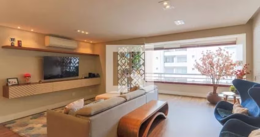 Apartamento no 11º andar mobiliado com 2 dormitórios e 2 garagens