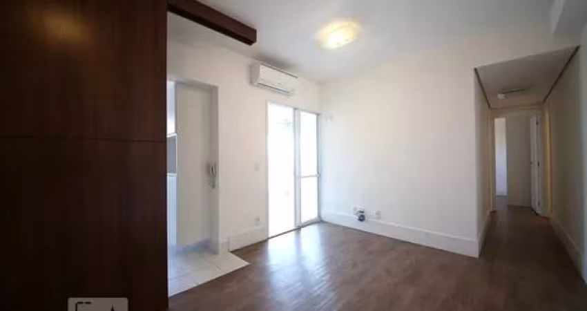 Apartamento no 16º andar com 2 dormitórios e 1 garagem